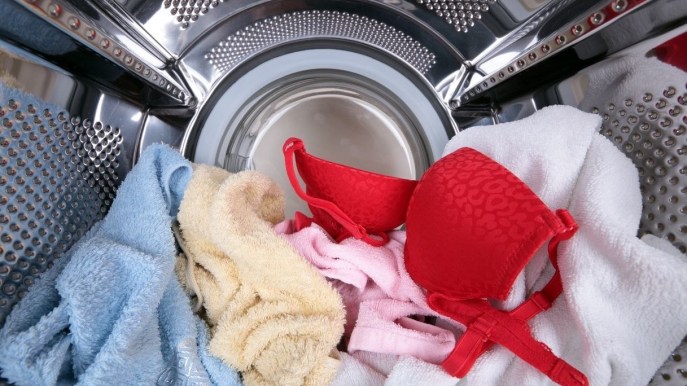 Reggiseni, il trucco per non rovinarli in lavatrice