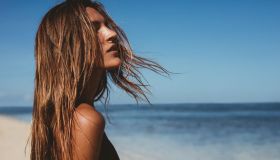 Capelli in estate: gli errori che ti fanno sembrare più vecchia