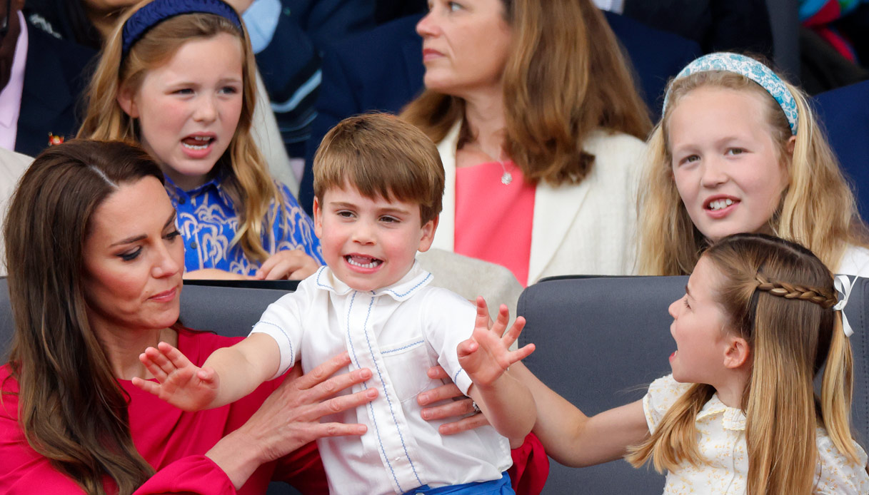 Kate Middleton Louis Charlotte Giubileo di Platino