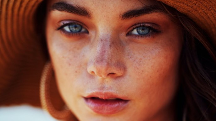I segreti del trucco che valorizza l’abbronzatura post vacanze