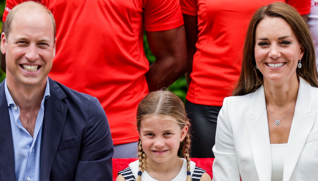 Kate, William e Charlotte
