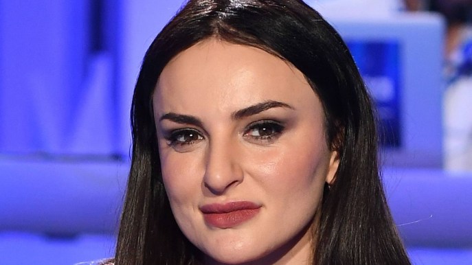 Arisa nuda su Instagram, è polemica. Lei risponde così