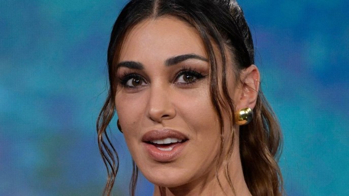 Belen, su Instagram uguale alla sua mamma da giovane. Lo scatto del passato che emoziona