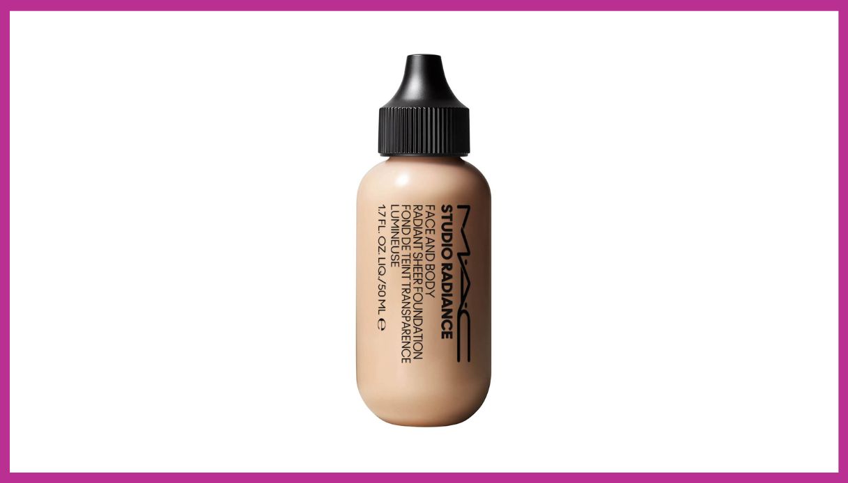 Mac Studio Radiance Face And Body Foundation fondotinta