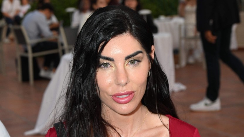 “Verissimo”, Bianca Atzei incinta svela il sesso del bebè