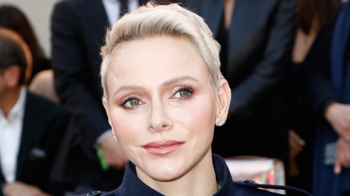 Charlene di Monaco, giacca metallizzata e flirt col miliardario. Ma è una montatura