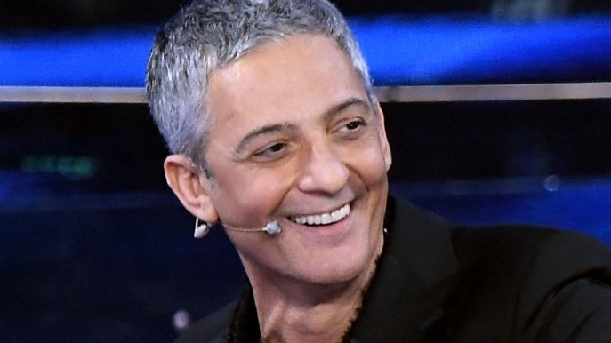Fiorello torna in tv al grido di “Viva Rai2”: lo show è salvo (nonostante tutto)