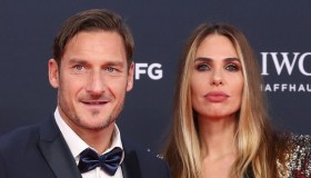 Striscia la Notizia, il “finto” Totti smentisce i tradimenti: “Ilary ha detto una bugia”