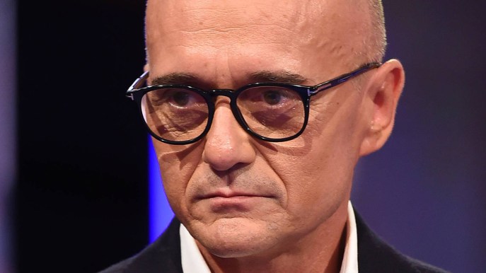 Focolaio Covid al “GF Vip”, lo show finisce nella bufera per i positivi