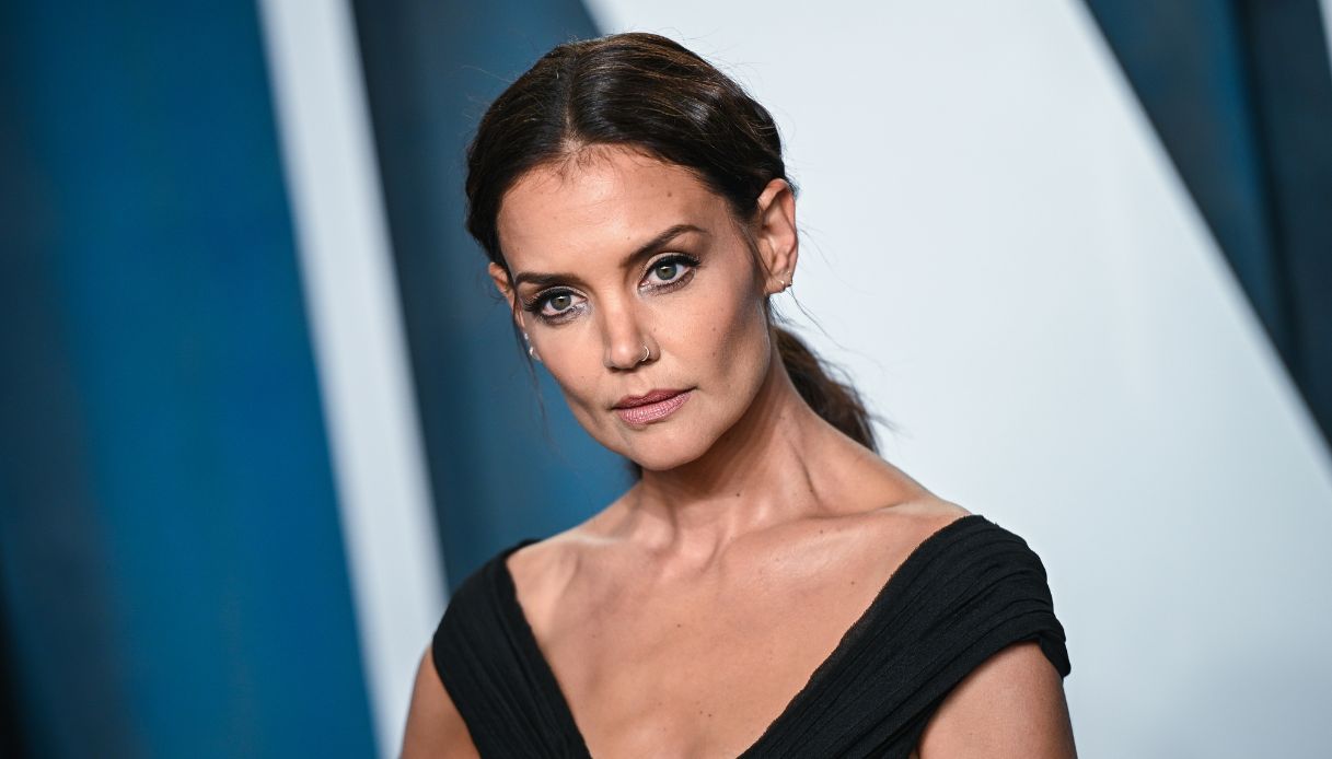 Katie Holmes trucco occhi all'ingiù