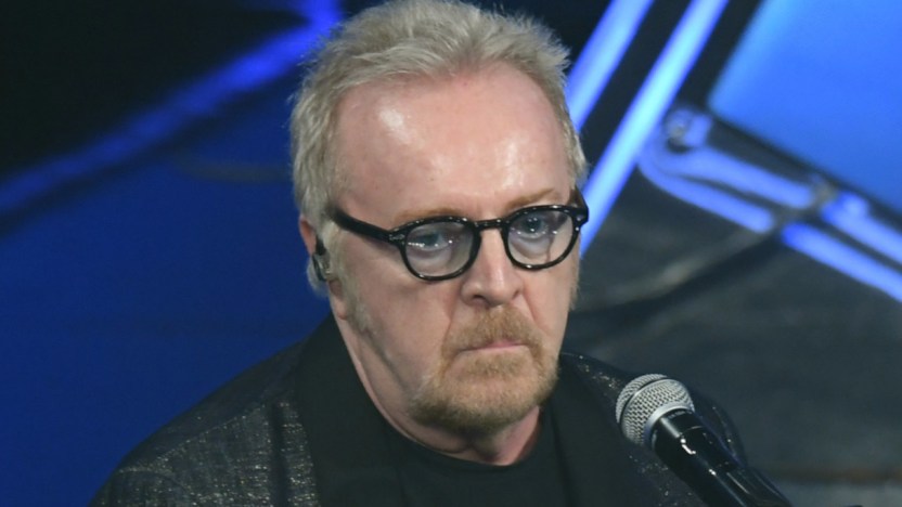 Umberto Tozzi: “Ho avuto un tumore”. La paura che resta quando finisce il male