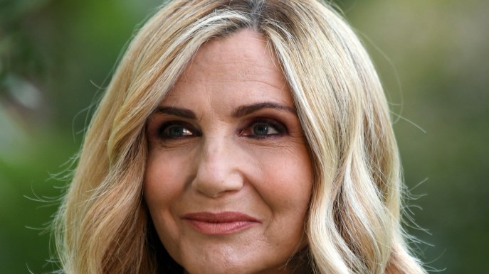 Amici, perché Lorella Cuccarini potrebbe tradire presto Maria De Filippi