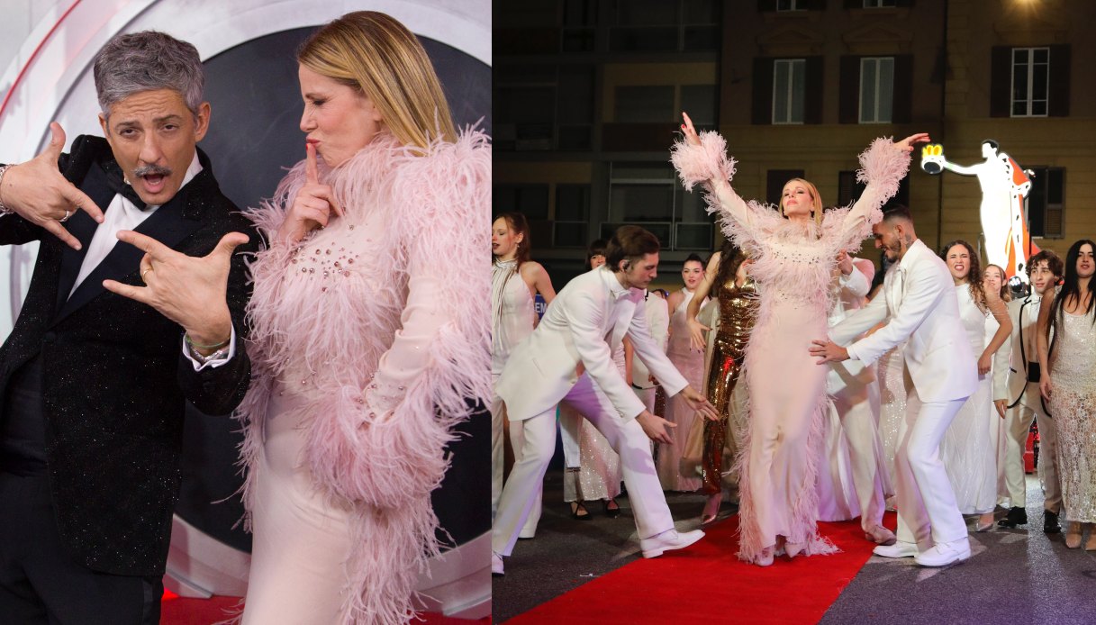 Alessia Marcuzzi si esibisce al "DopoFestival"