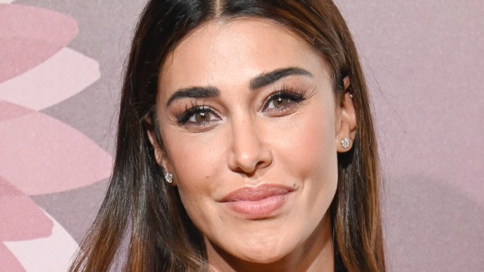 “Le Iene”, Belen Rodriguez scherza sull’assenza di Mammucari: “Solo così diventa buono”