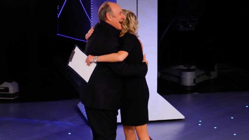 “C’è Posta per te”, Gerry Scotti non smette di piangere: il dramma che lo ha distrutto
