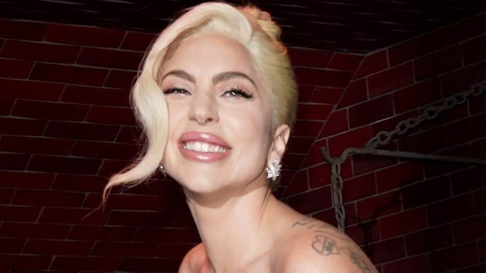 Lady Gaga raggiante senza trucco. Il suo segreto è una crema low cost