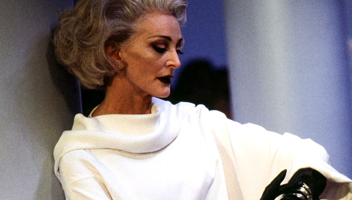 Carmen Dell'Orefice