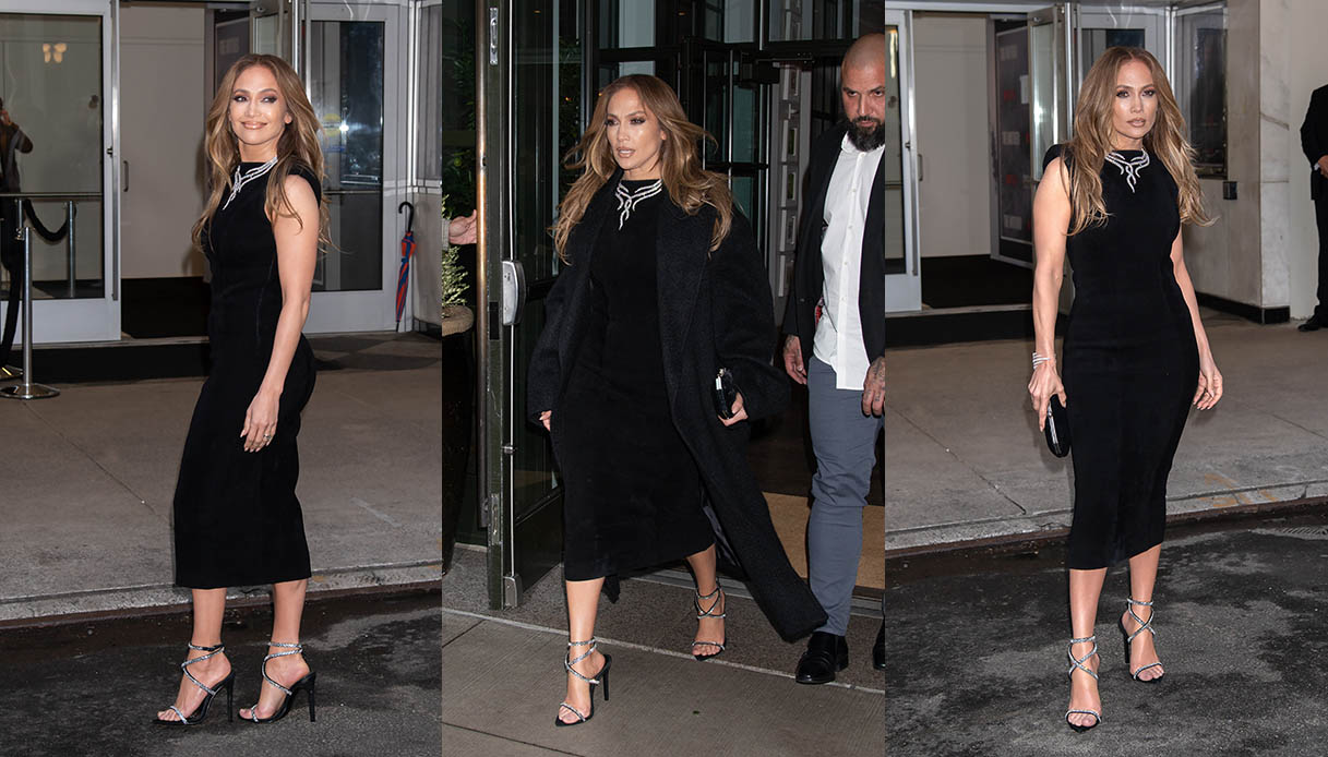 Jennifer Lopez presenta il film "The Mother"