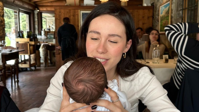 Aurora Ramazzotti, la foto con Sara Daniele e il piccolo Cesare: un inno alla tenerezza