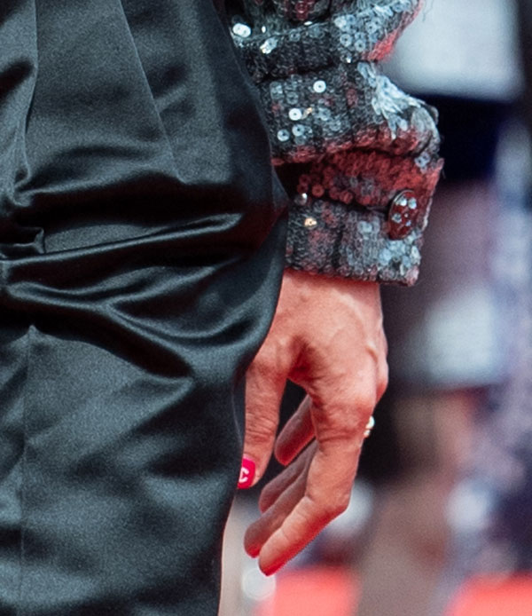 Charlotte Casiraghi manicure