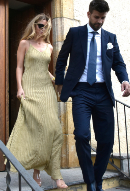 Clara Chia, abito firmato Victoria Beckham