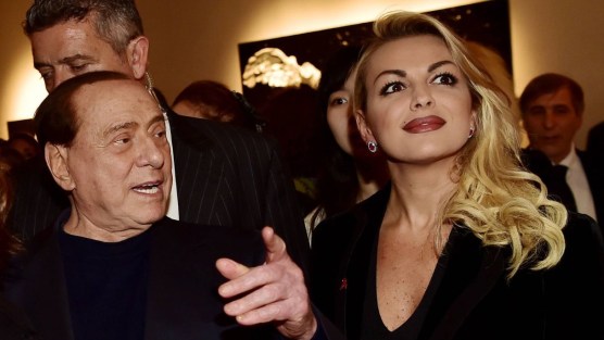 Francesca Pascale rompe il silenzio dopo la morte di Silvio Berlusconi