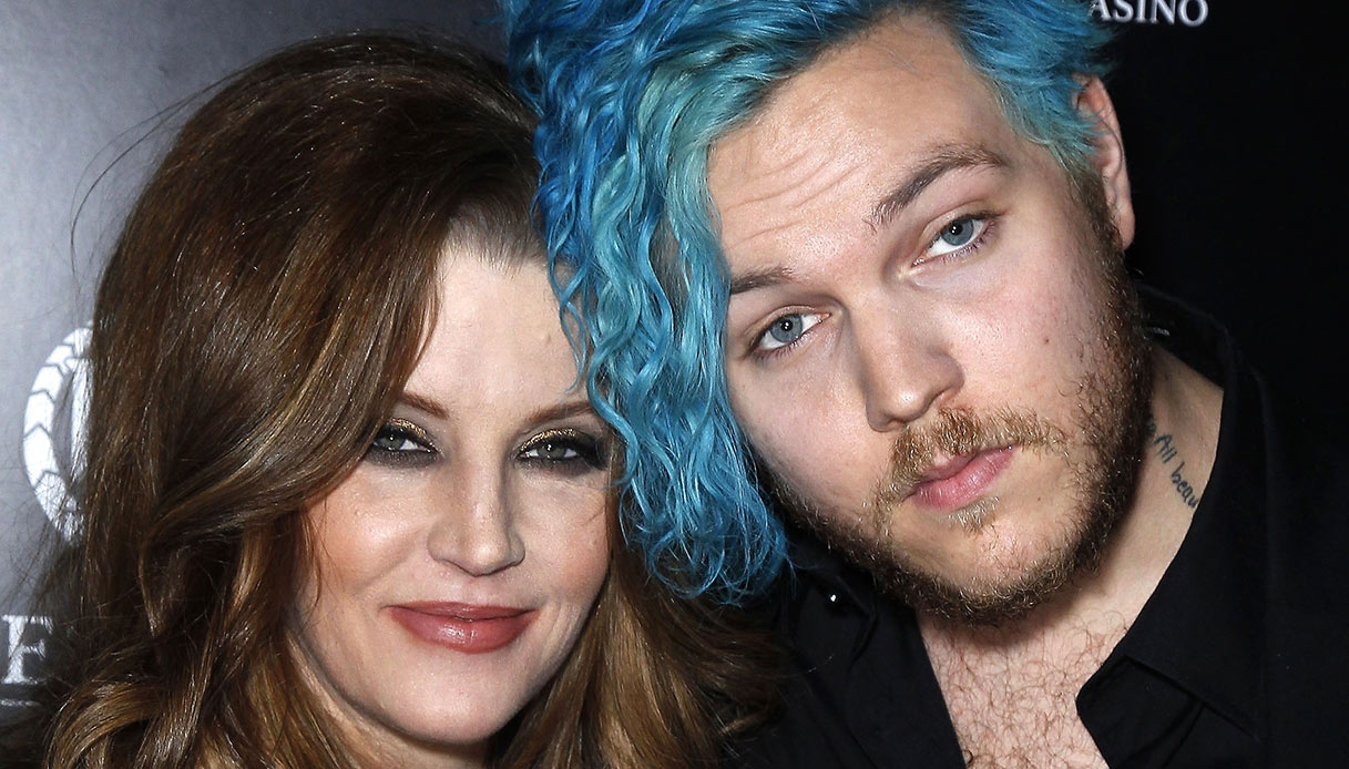 Lisa Marie Presley e il figlio Benjamin, morto suicida nel 2020