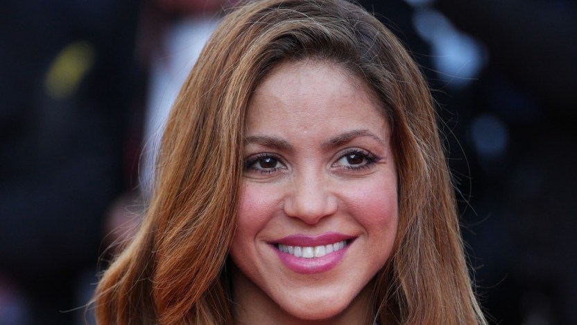 Shakira, Piquè è un capitolo chiuso: il flirt con il giocatore (più giovane)