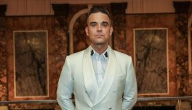 Robbie Williams dimagrito 12 chili: il cantante soffre di dismorfia