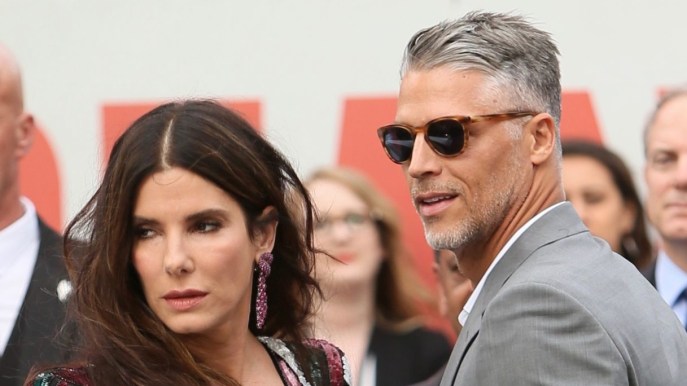Lutto per Sandra Bullock: è morto il compagno Bryan Randall. Aveva solo 57 anni
