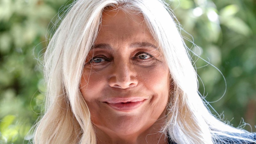 Mara Venier si ferma, il gesto prima dell’addio: “Ho già speso tutti i miei soldi”