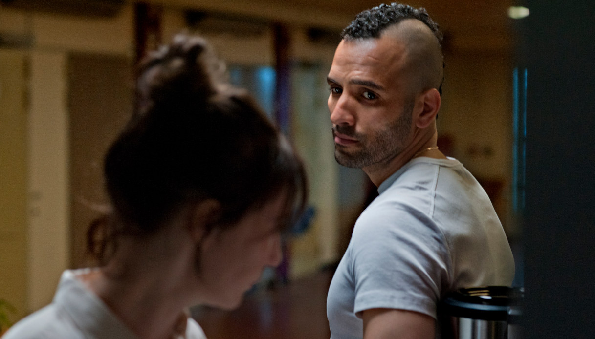 Idris e Nicoline in "Instinct"