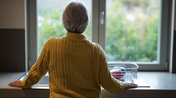 40enni e mantenuti: la madre li sfratta. Il giudice le dà ragione