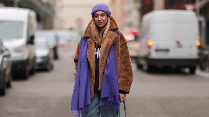 Pashmina: cos’è, come indossarla e come abbinarla