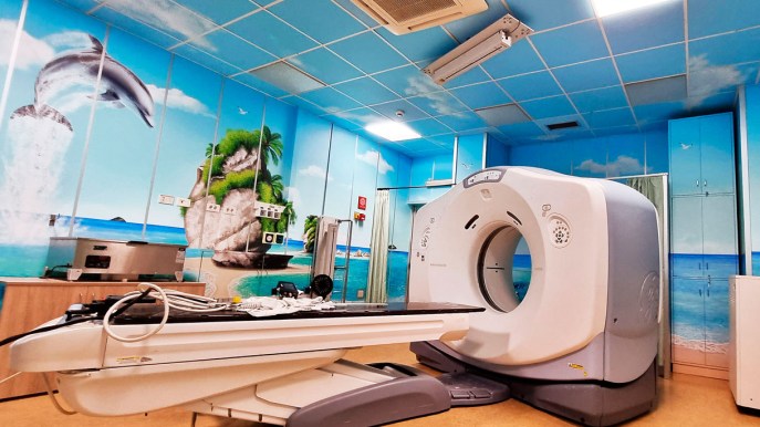 Un “Salto nel Blu” a sostegno dei piccoli pazienti oncologici