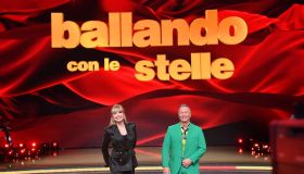 Ballando con le stelle, le pagelle della sesta puntata: Ventura superlativa (10), Mantovan rivelatrice (6)