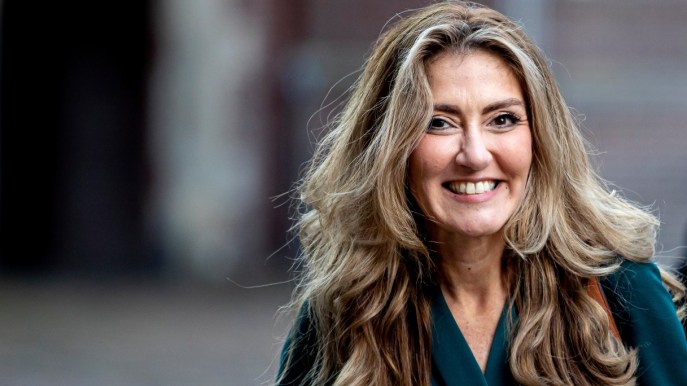Chi è Dilan Yesilgöz, l’erede di Rutte candidata alle elezioni in Olanda
