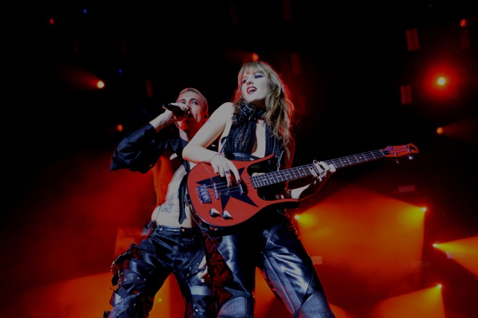 Damiano David e Victoria De Angelis dei Maneskin in concerto a Rio de Janeiro