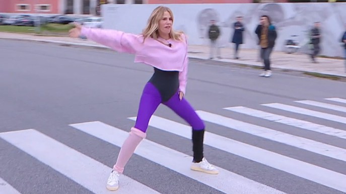 Viva Rai2!, Alessia Marcuzzi balla al semaforo: “Ci meritavamo tutto questo”