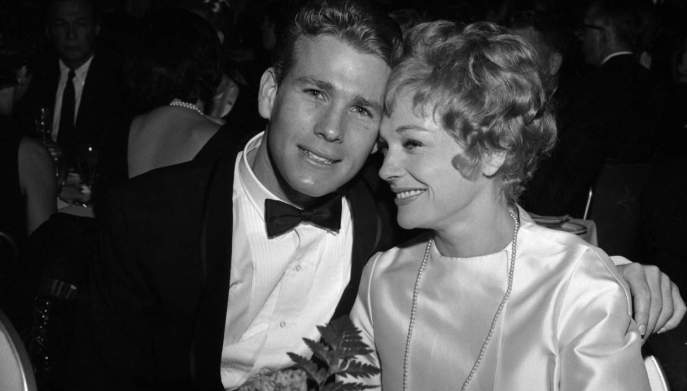 Ryan O'Neal e Joanna Moore