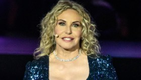 Ascolti tv dell’8 dicembre: tornano The Voice Kids e Ciao Darwin