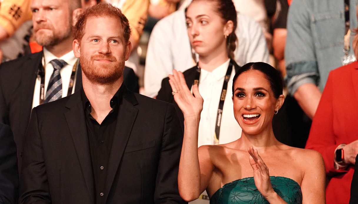 Harry Meghan Markle cartolina di natale
