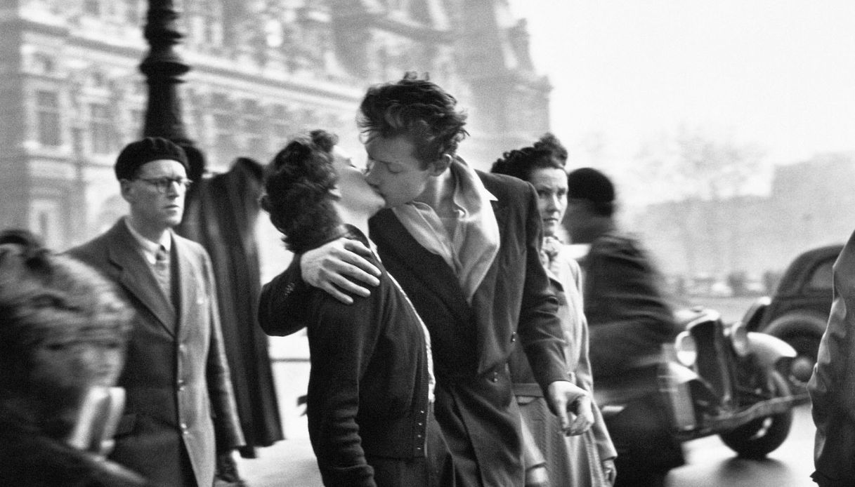 Il bacio al municipio di Doisneau