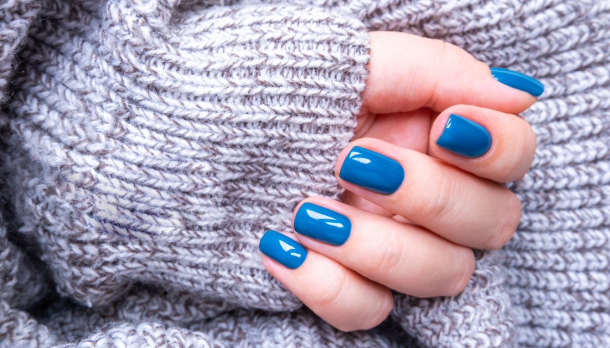 Smalti peel off, tipologie per unghie al top
