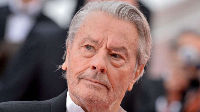 Alain Delon posto sotto tutela giudiziaria: la reazione della figlia Anouchka