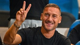 Sanremo 2024, Francesco Totti ospite? Trattative in corso
