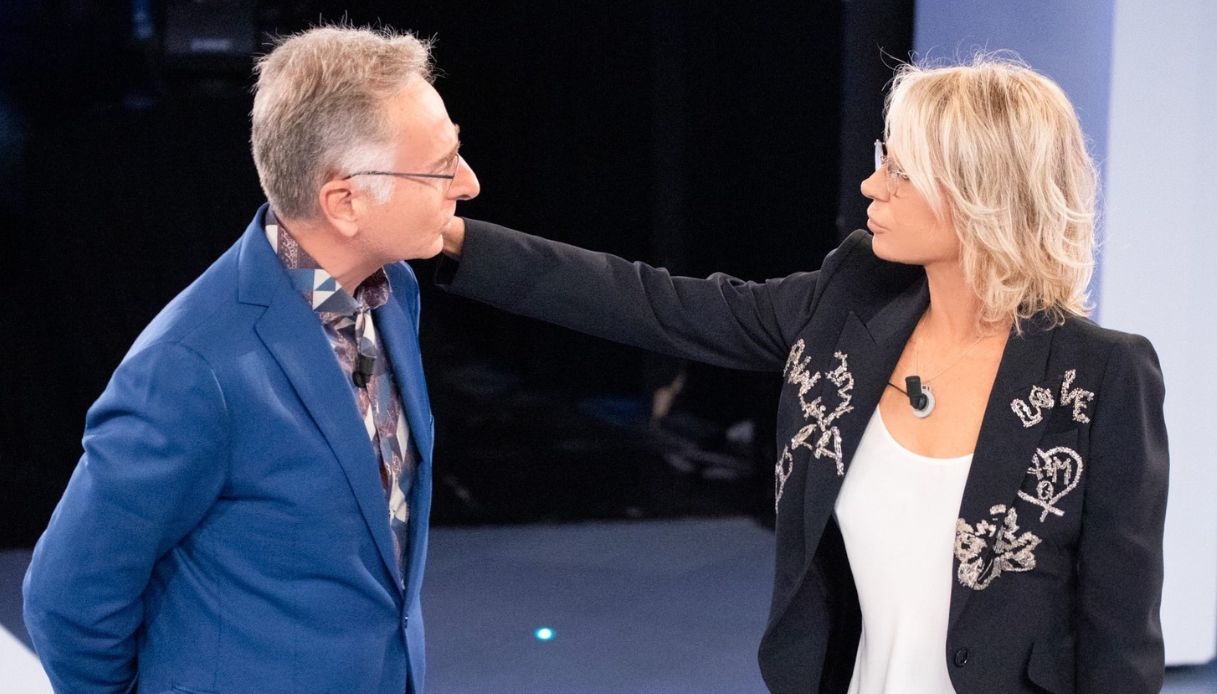 Paolo Bonolis e Maria De Filippi a "C'è posta per te"