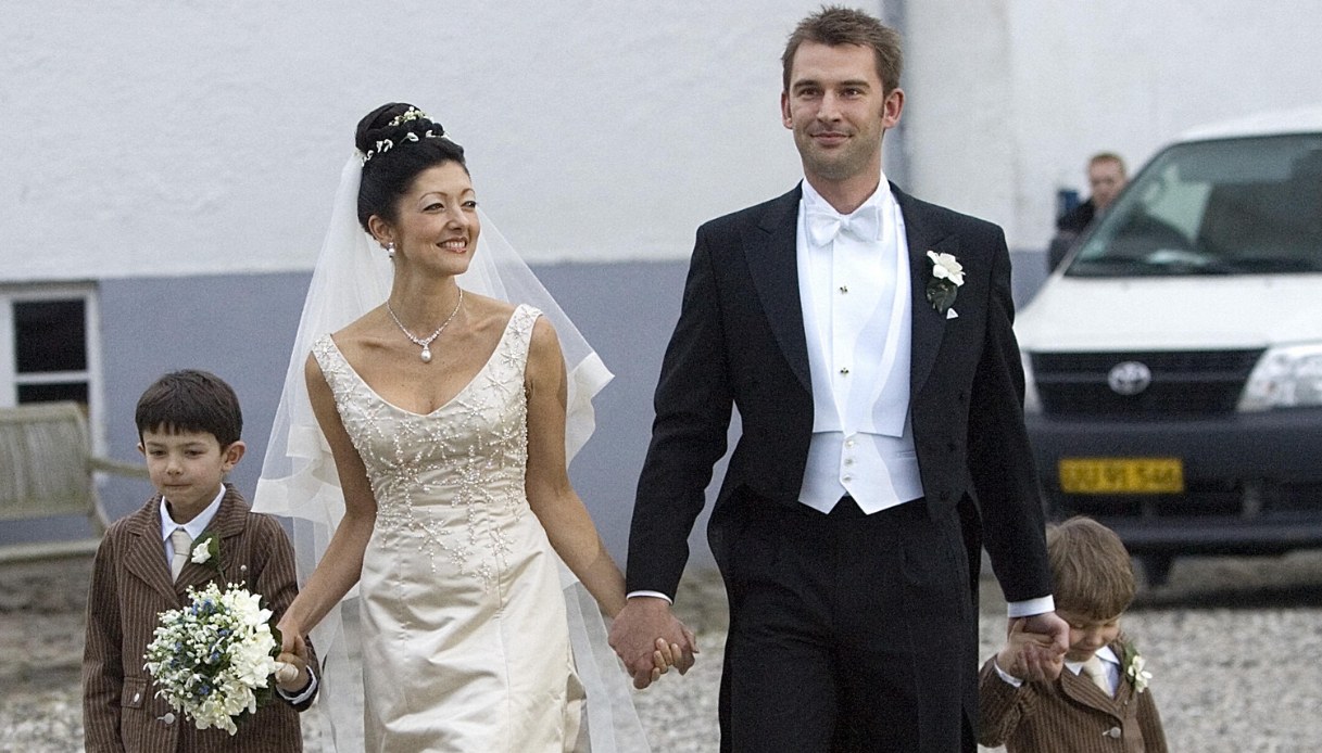 L'ex Principessa danese Alexandra con i figli, Nikolai e Felix, e il marito Martin Jorgensen il giorno del loro matrimonio il 3 marzo 2007