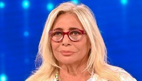 Domenica In, Mara Venier apre in lacrime: il marito Nicola la difende
