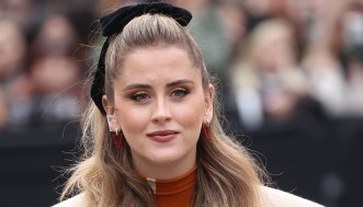 Le cause dei brufoli sul mento e i rimedi per ridurli e prevenirli